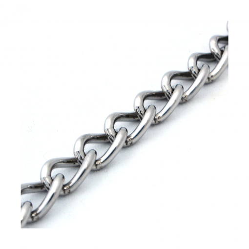 twisted chain link